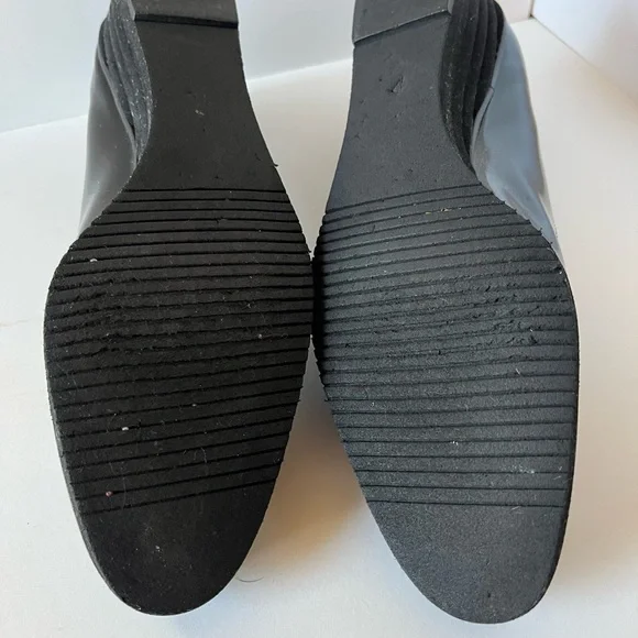 Salvatore Ferragamo Boutique Glossy Black Flats - Vintage - Picture 3 of 6